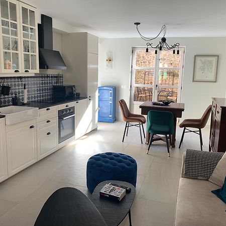 Via Avis Guest House Santa Catalina de Somoza Bagian luar foto