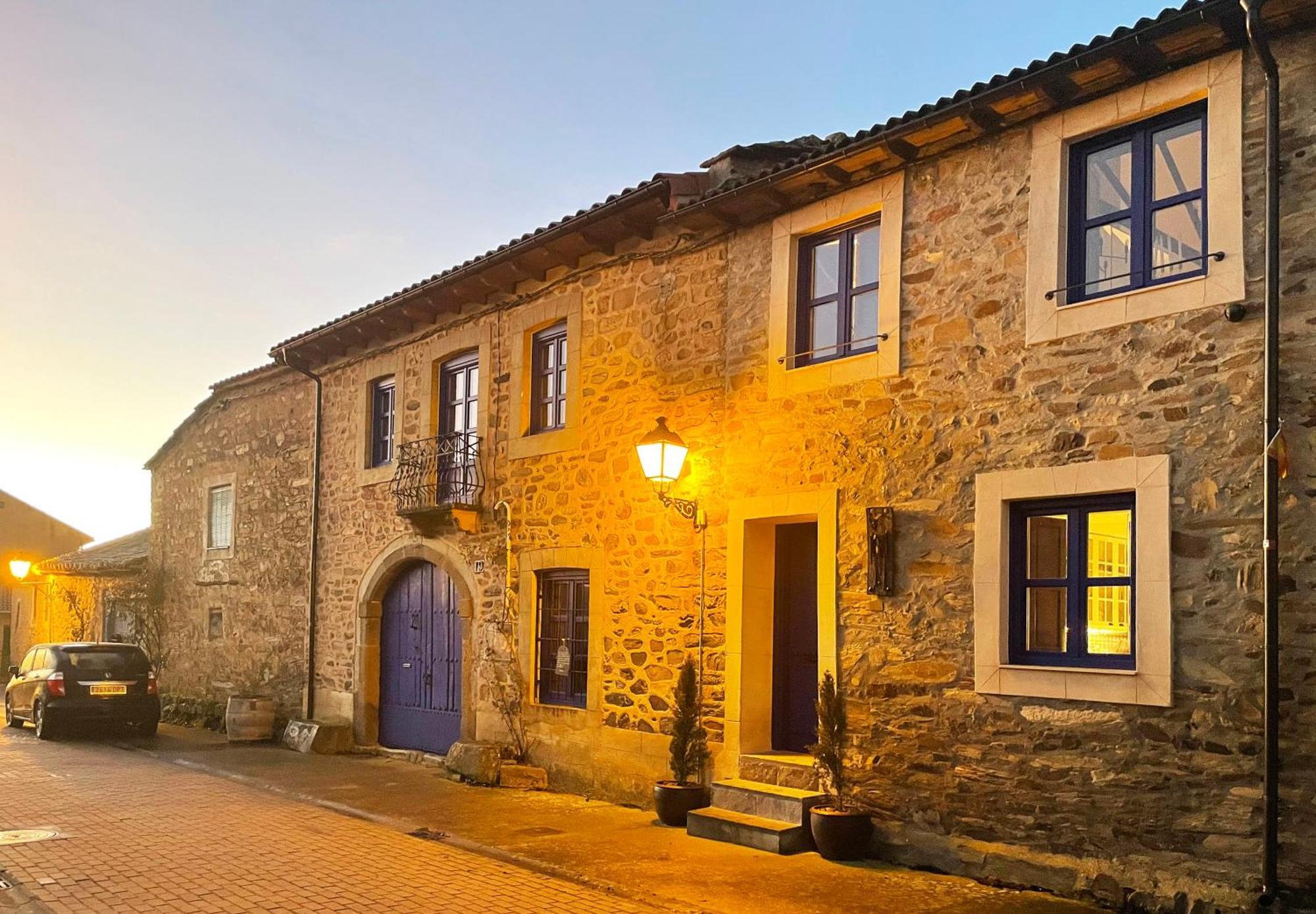Via Avis Guest House Santa Catalina de Somoza Bagian luar foto