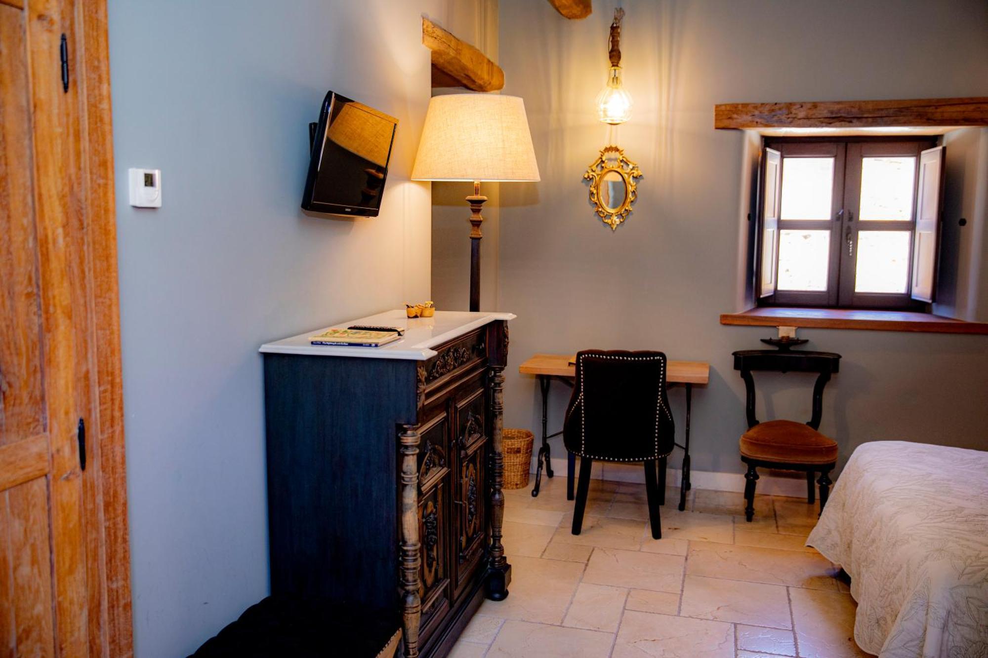 Via Avis Guest House Santa Catalina de Somoza Bagian luar foto