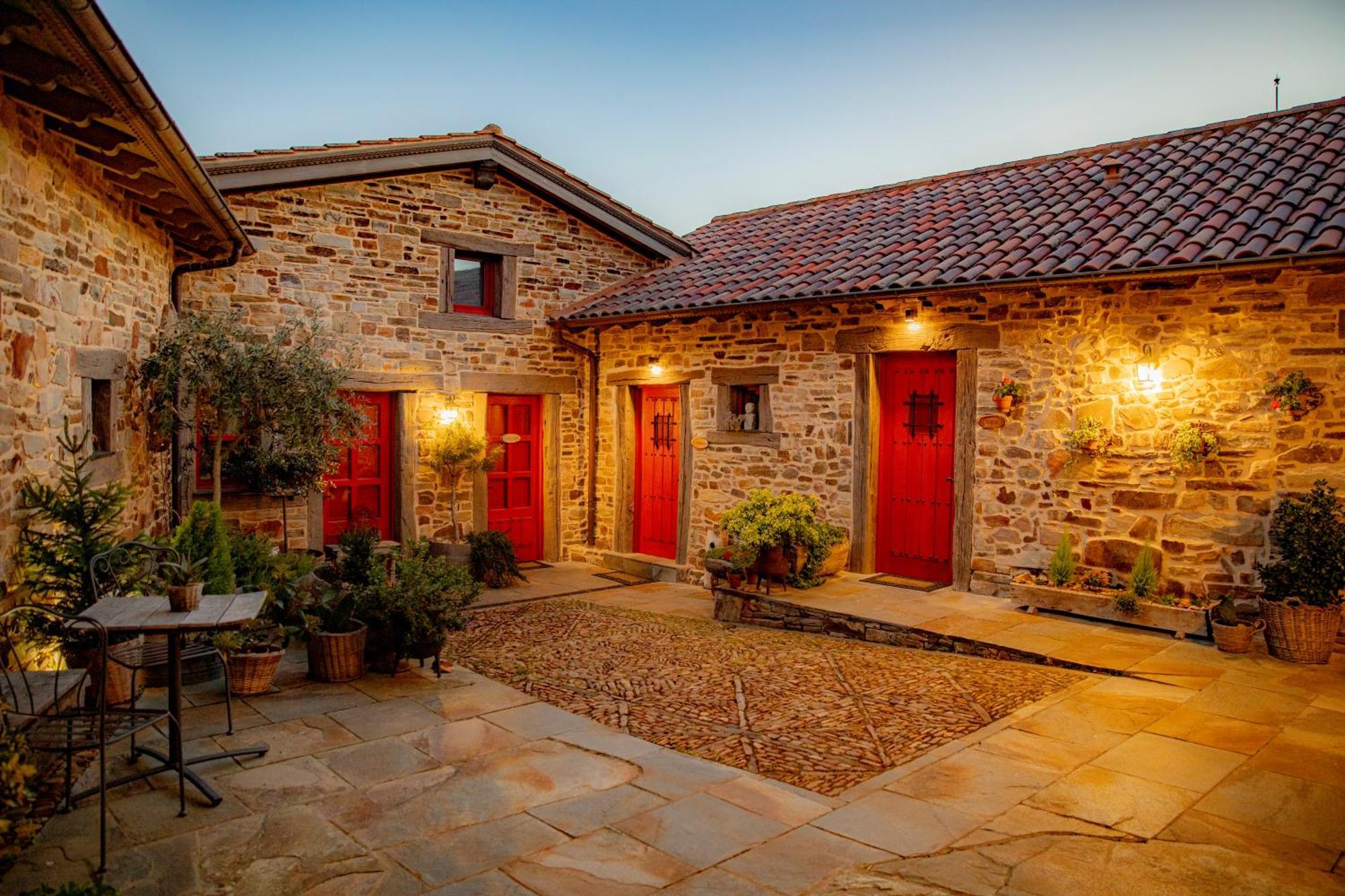 Via Avis Guest House Santa Catalina de Somoza Bagian luar foto