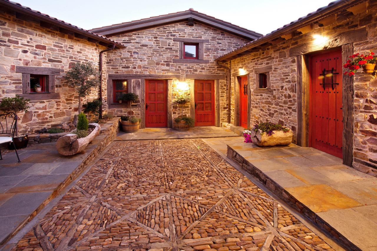 Via Avis Guest House Santa Catalina de Somoza Bagian luar foto