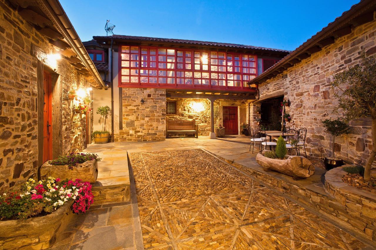 Via Avis Guest House Santa Catalina de Somoza Bagian luar foto